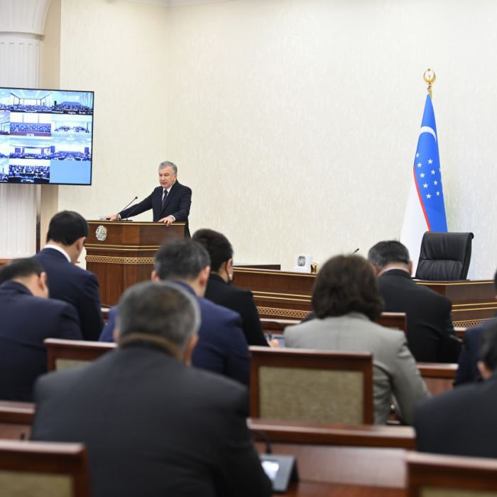 Prezident qishga yetarlicha tayyorgarlik koʻrmagan bir nechta rahbarlarni ishdan boʻshatdi.